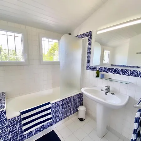 شقة 75m2 Avec Terrasse Et Jardin *