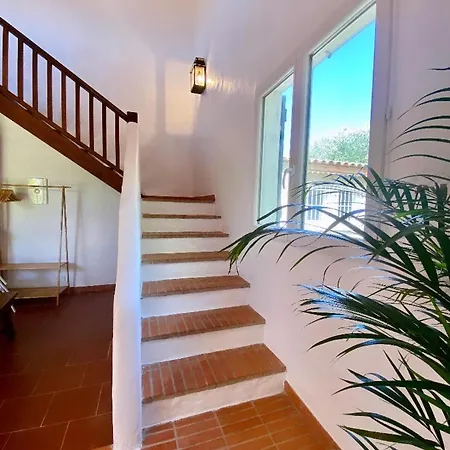 75m2 Avec Terrasse Et Jardin شقة